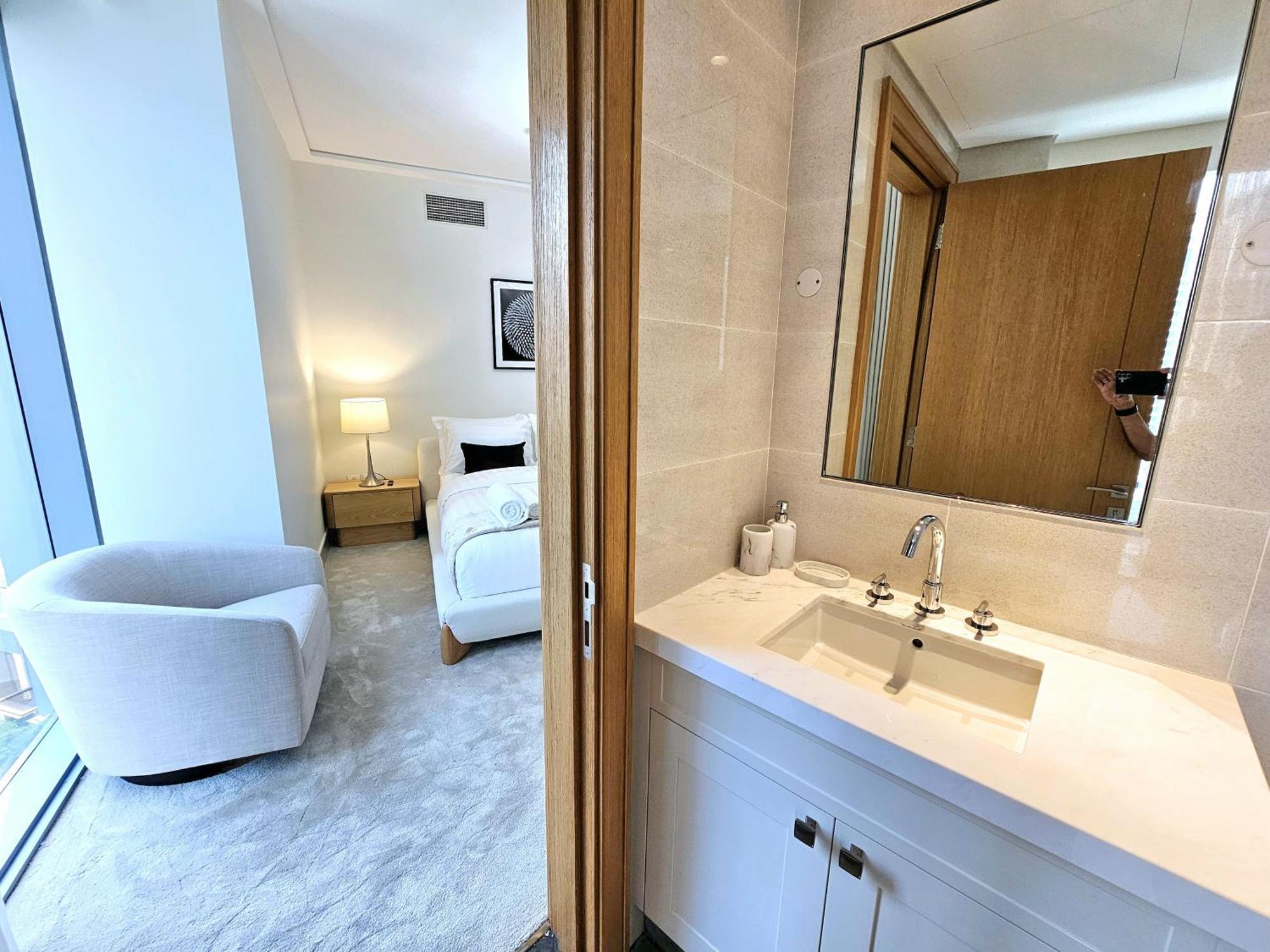 Sunrise Homes - Lavish 2 Bedrooms With Fountain View! Apartment Dubai