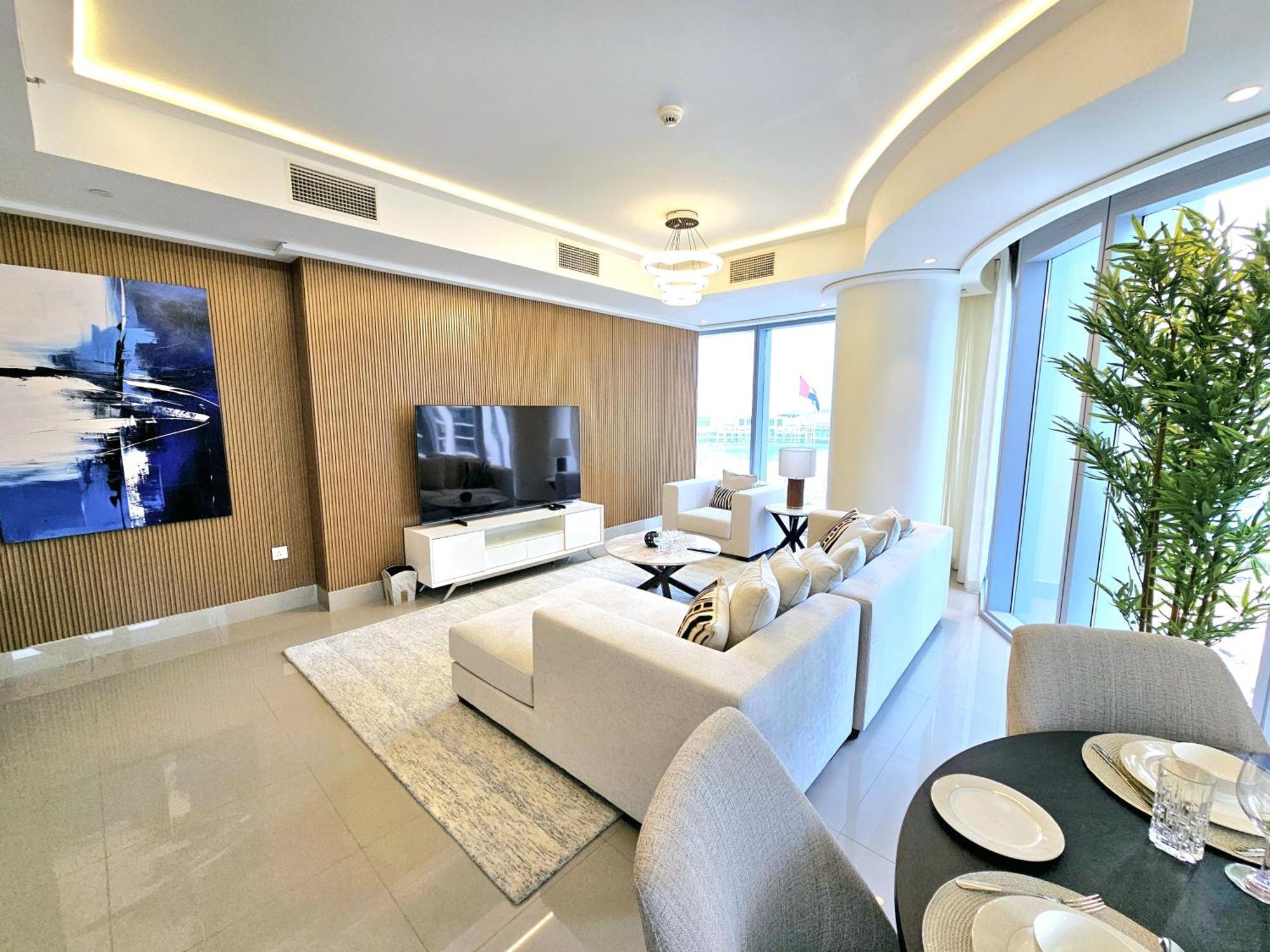 Sunrise Homes - Lavish 2 Bedrooms With Fountain View! Apartment