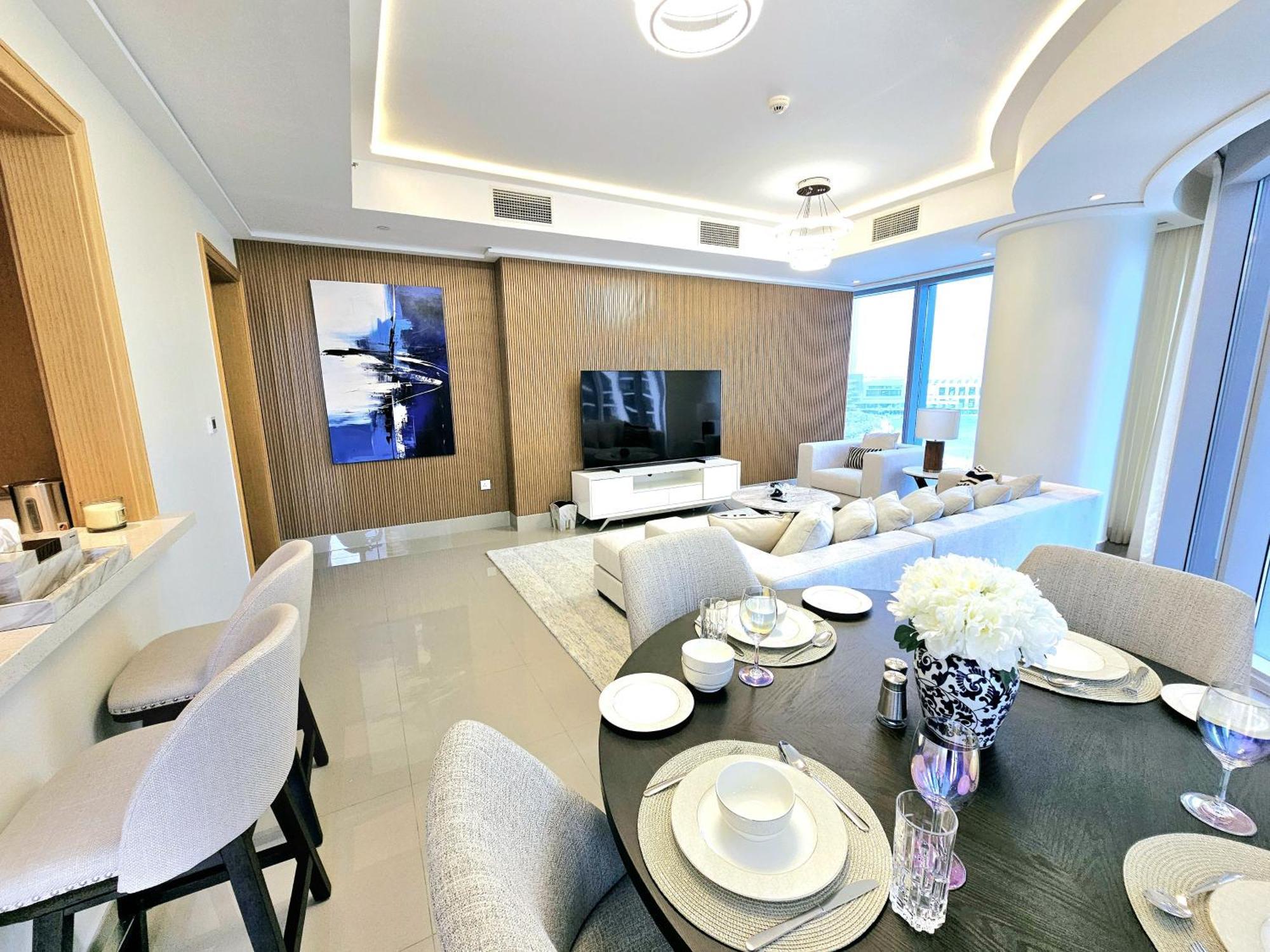 Sunrise Homes - Lavish 2 Bedrooms With Fountain View! Apartment Dubai