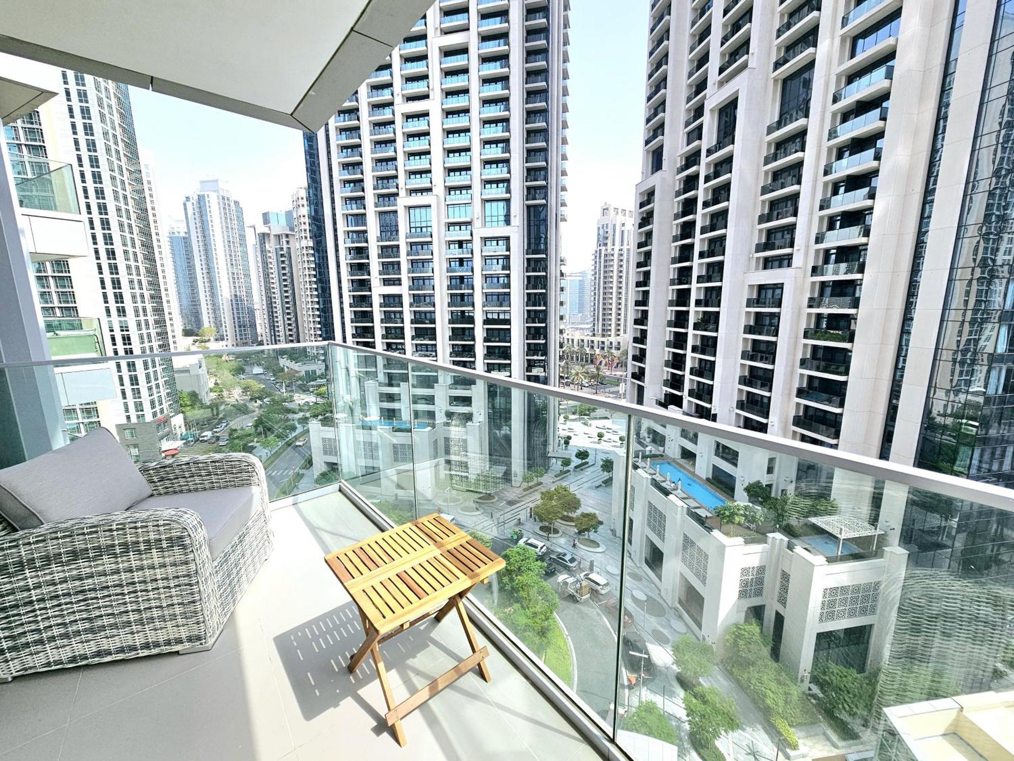 Sunrise Homes - Lavish 2 Bedrooms With Fountain View! Dubai