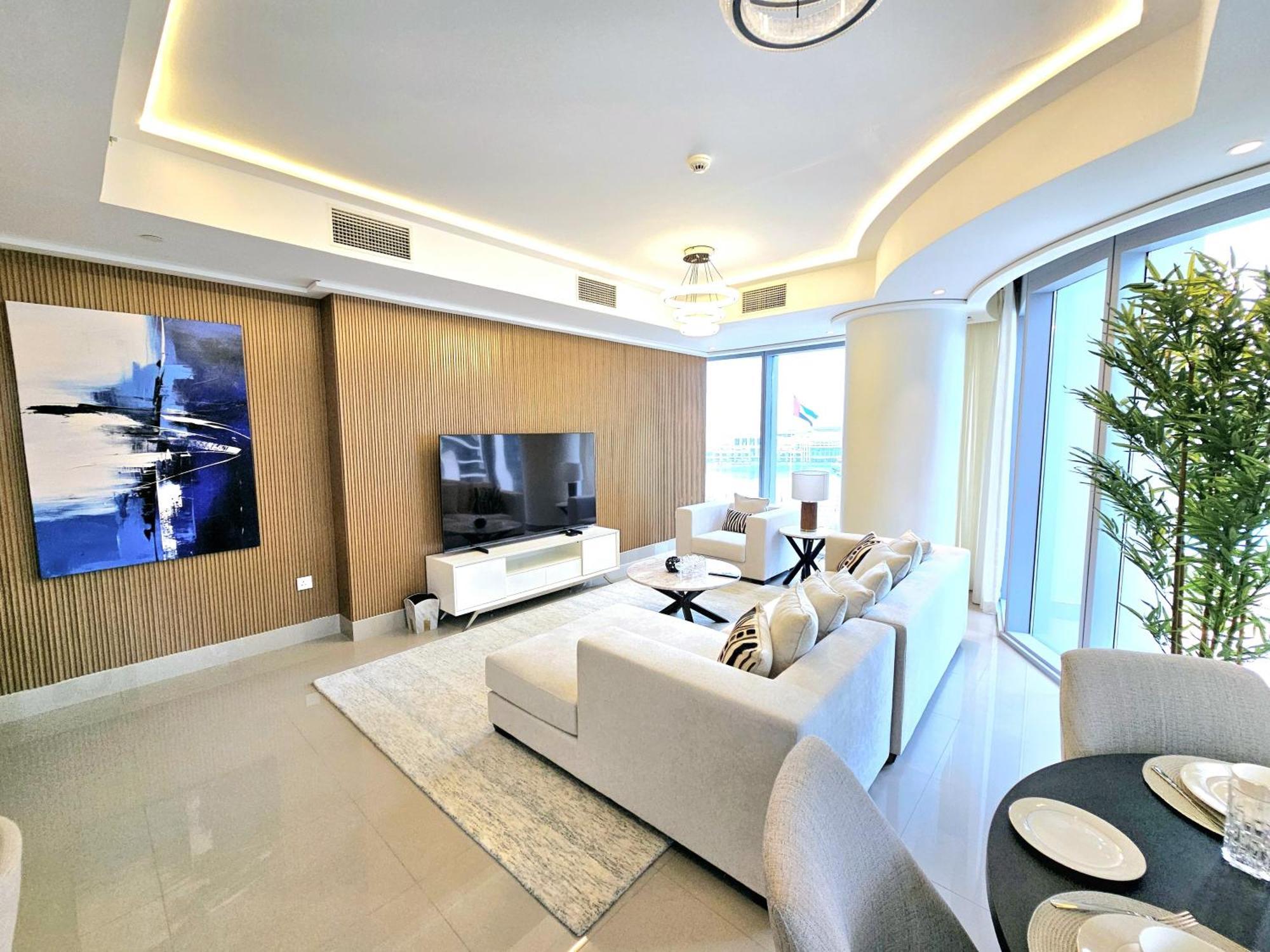 Sunrise Homes - Lavish 2 Bedrooms With Fountain View! Apartment