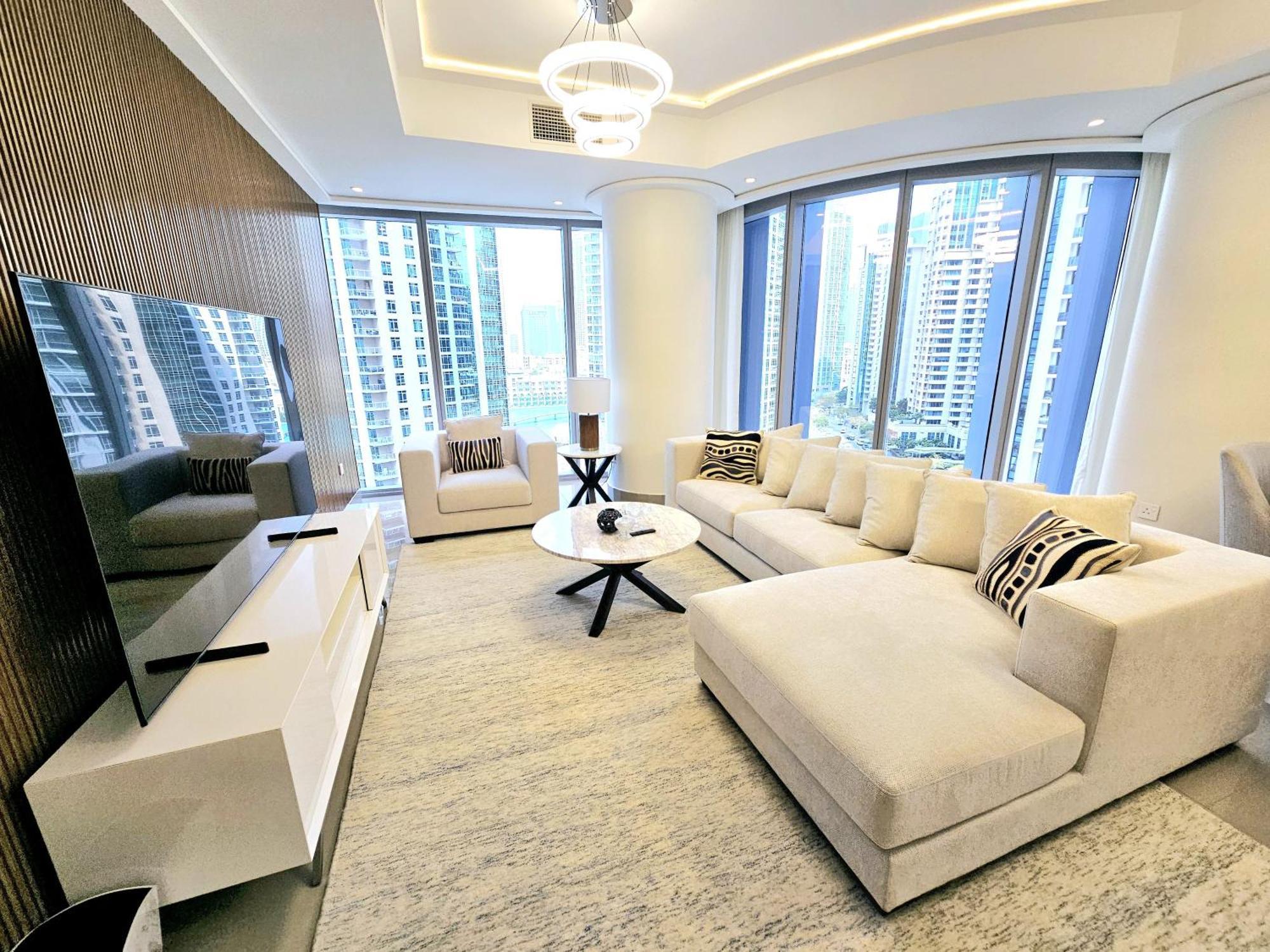 Sunrise Homes - Lavish 2 Bedrooms With Fountain View! Apartment