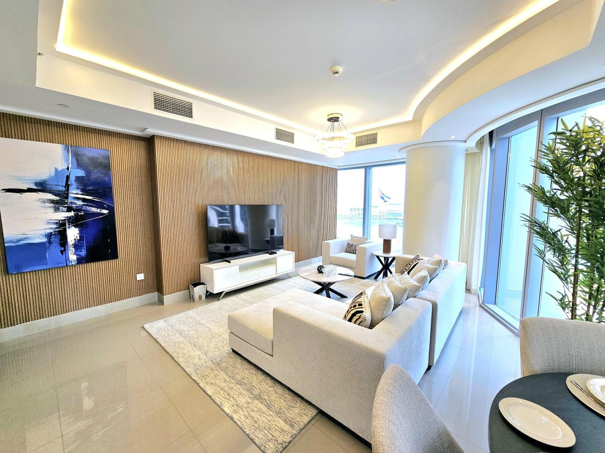Sunrise Homes - Lavish 2 Bedrooms With Fountain View! Apartment